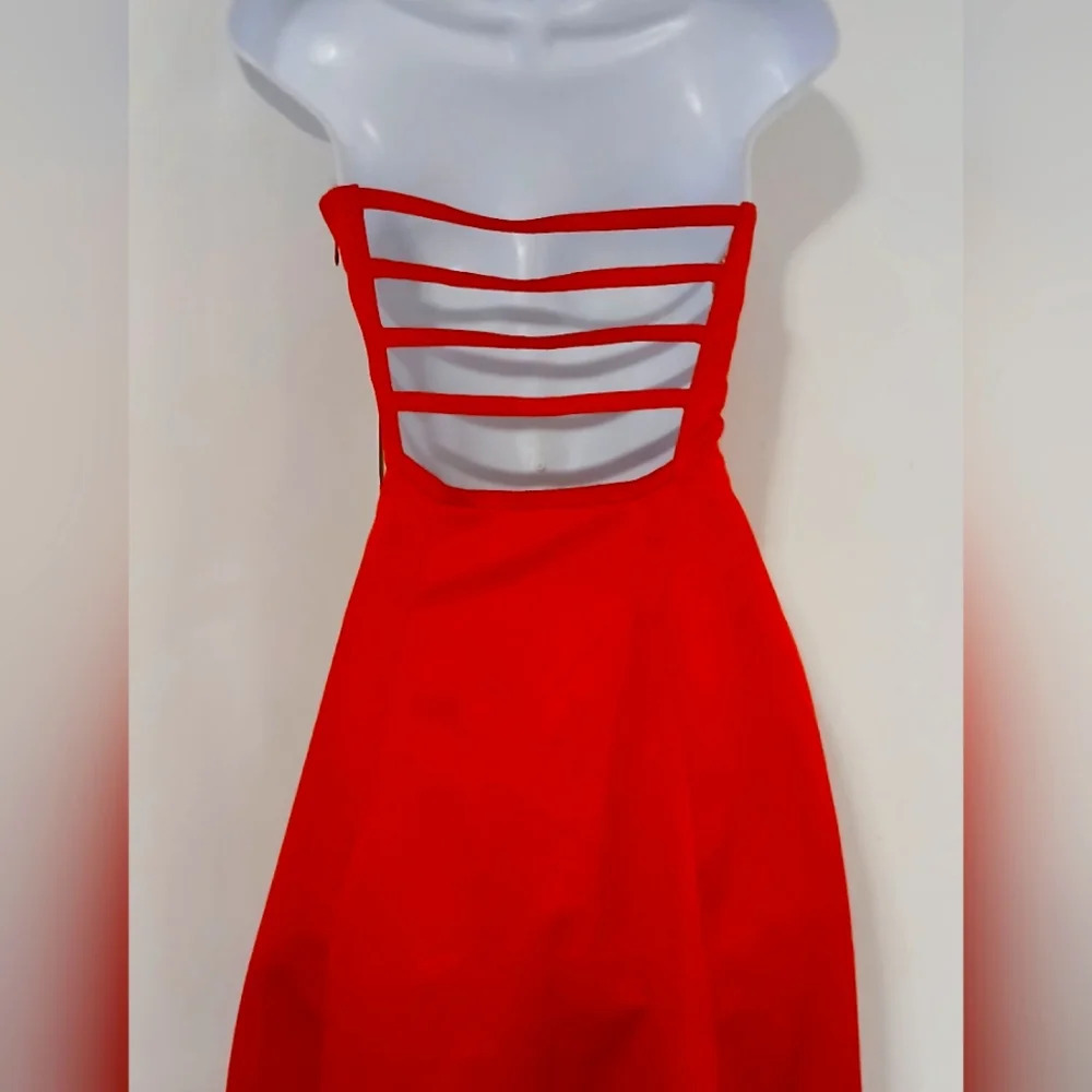 Morgan & Co Red Satin Strapless Long Gown Prom Size 9/10 - Picture 8 of 11